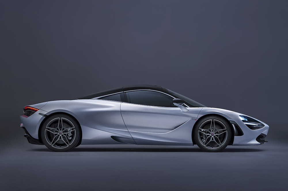 McLaren 720S-06-Studio.jpg