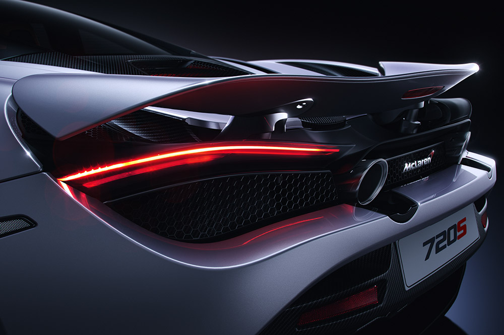 McLaren 720S-12-Studio.jpg