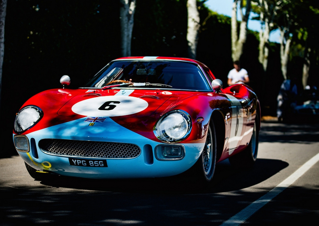 Clive-Joy-and-Nicolas-Minassian-1964-Ferrari-250-LM-at-the-2016-Goodwood-Revival--32257259442.jpg