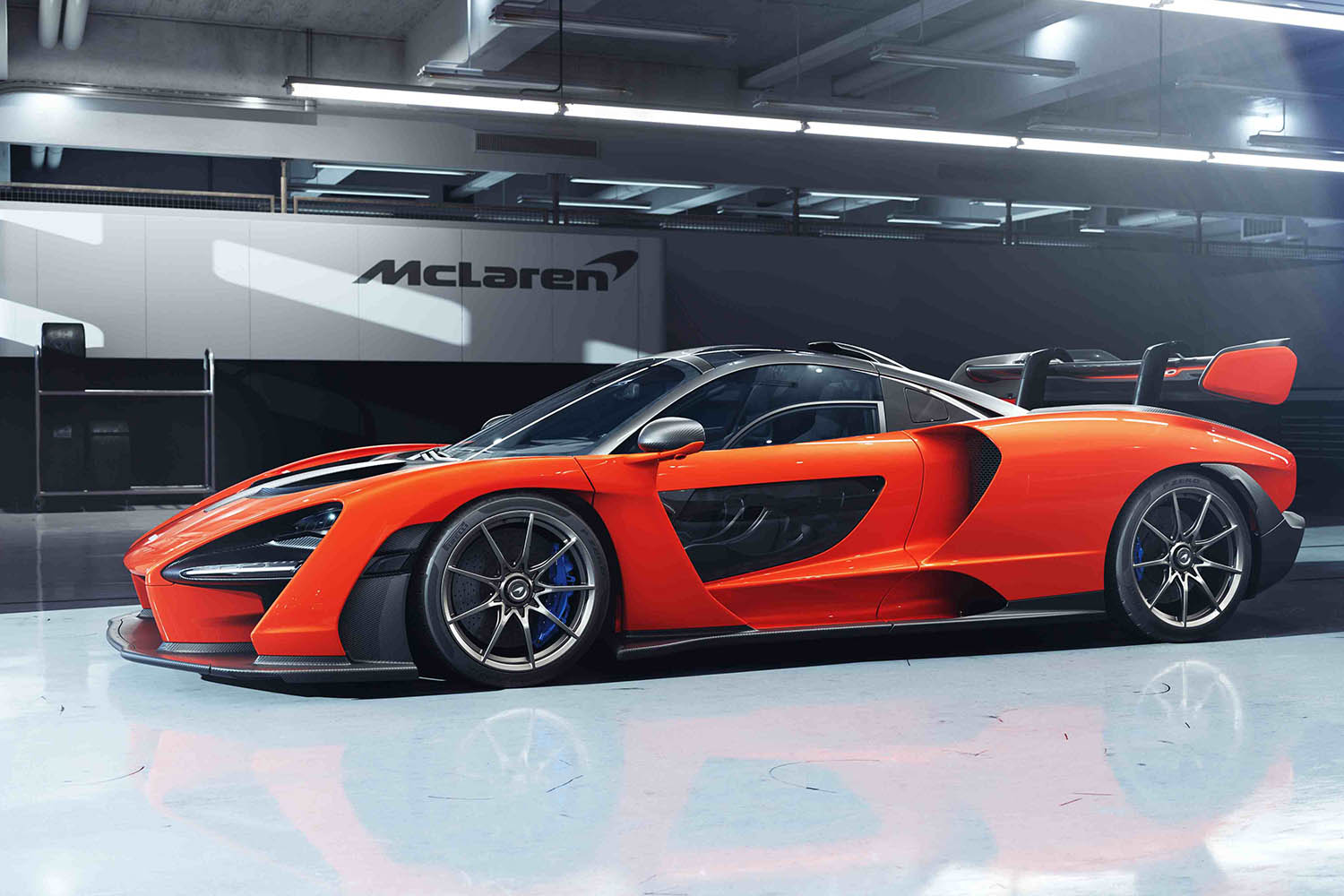 McLaren_001_0003_Layer 22.jpg