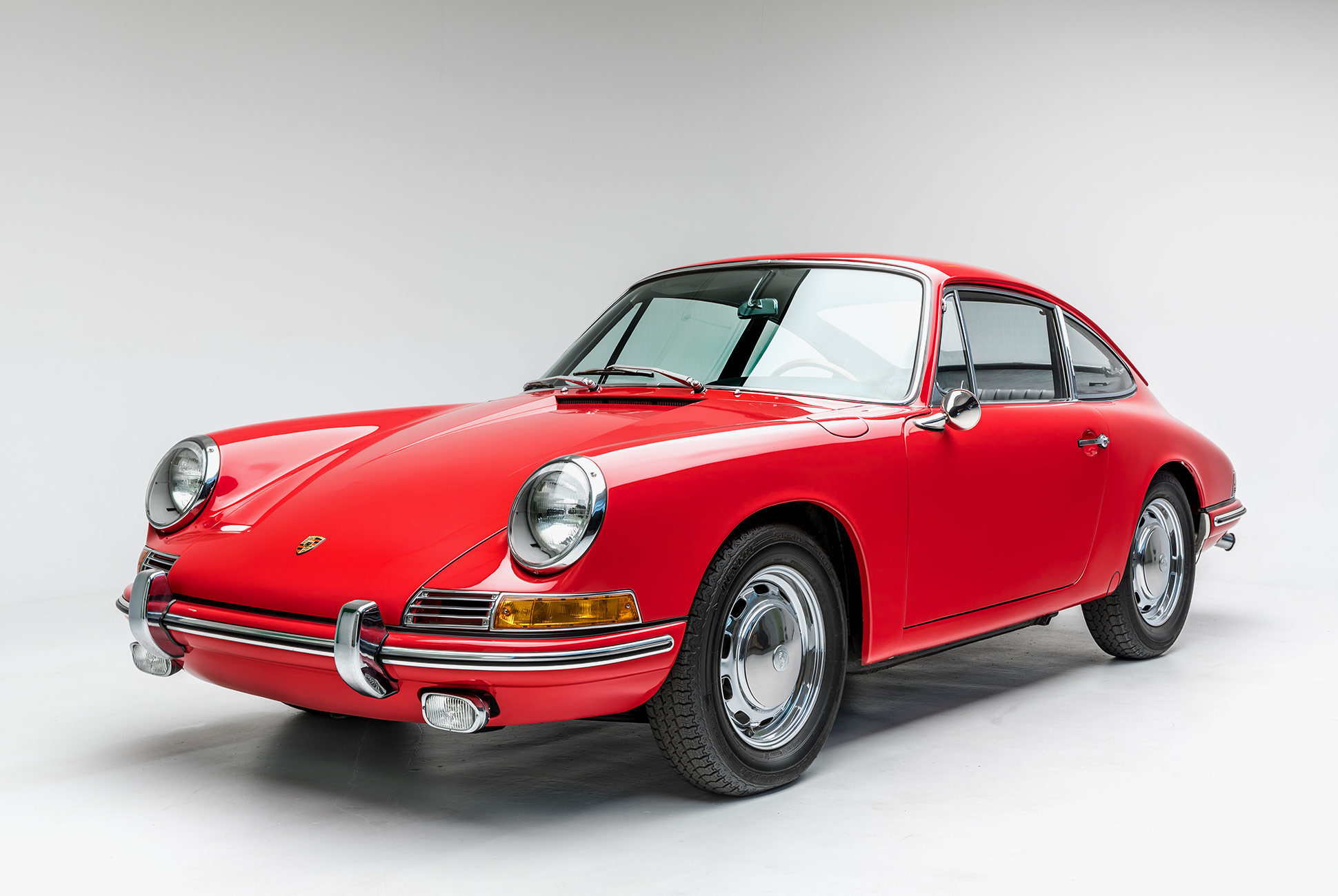 Porsche-Exhibit-Petersen-Museum-3-1940x1300.jpg
