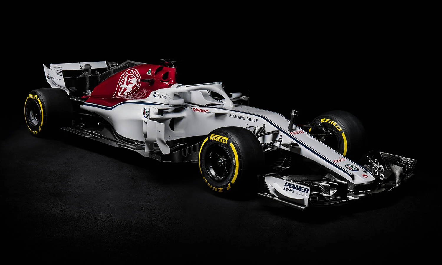 AlfaRomeo_0004_Layer 3.jpg