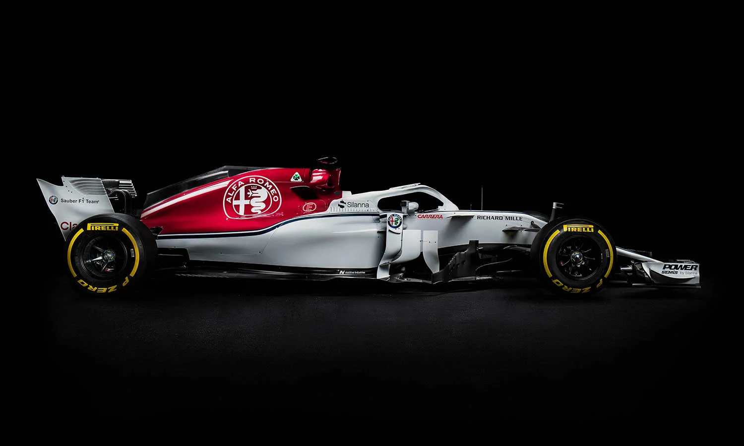 AlfaRomeo_0005_Layer 1.jpg
