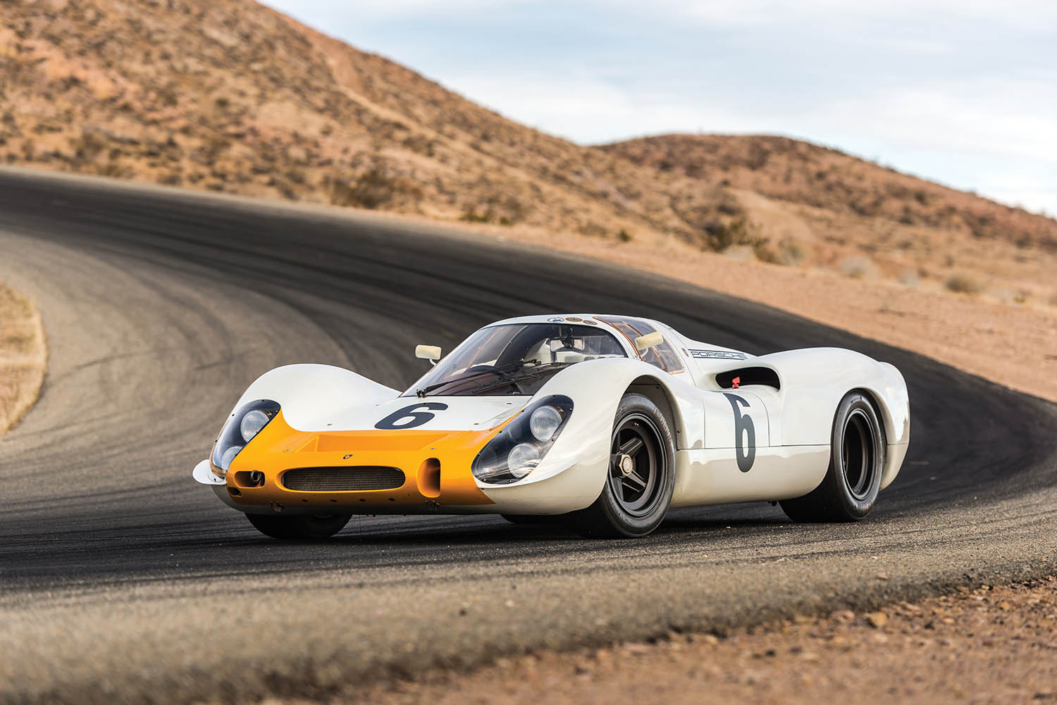 1968-Porsche-908-Works--Short-Tail--Coupe_0.jpg