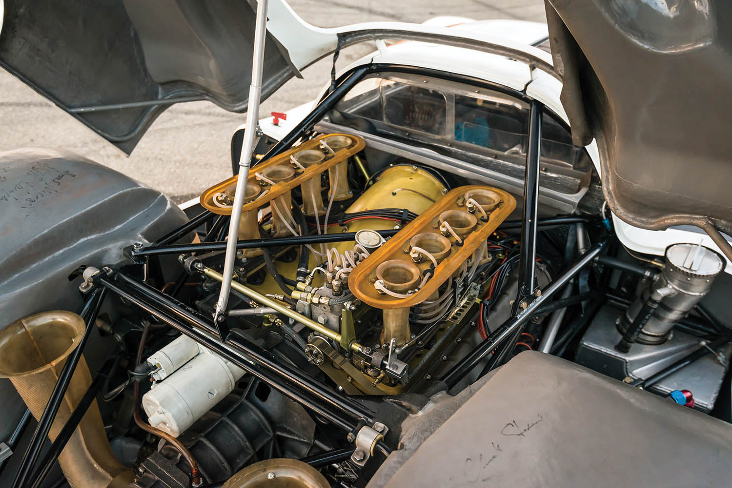 1968-Porsche-908-Works--Short-Tail--Coupe_2.jpg