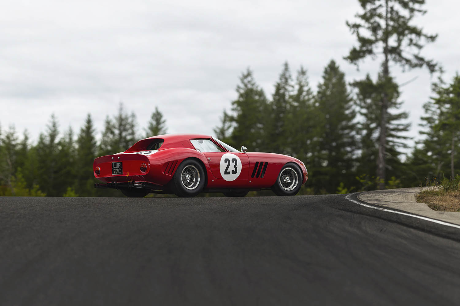 1962-Ferrari-250-GTO-by-Scaglietti_41.jpg