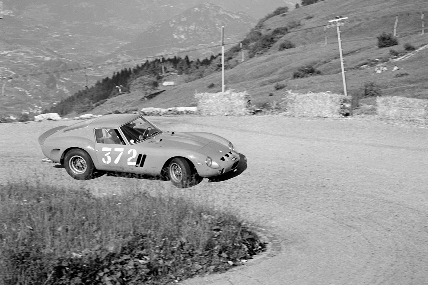 1962-Ferrari-250-GTO-by-Scaglietti_42.jpg