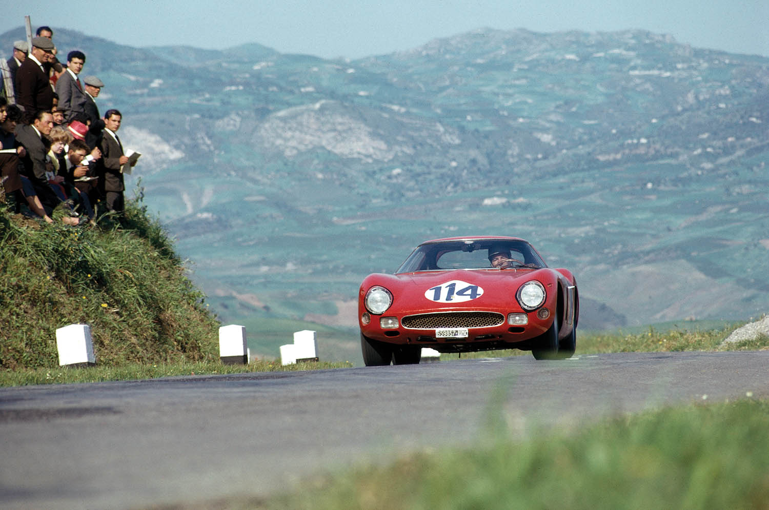 1962-Ferrari-250-GTO-by-Scaglietti_45.jpg