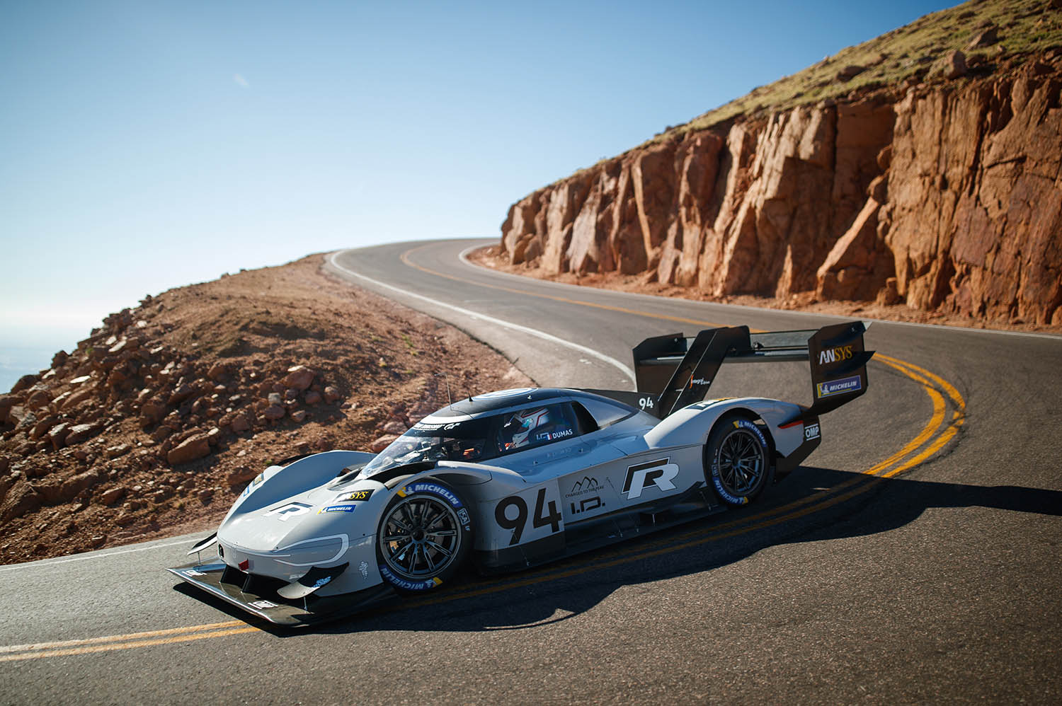 Romain_Dumas_F_Volkswagen_I.D._R_Pikes_Peak-Large-8475.jpg