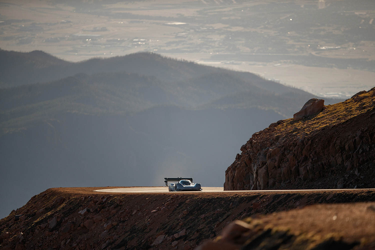 Volkswagen I.D. R Pikes Peak b.jpg