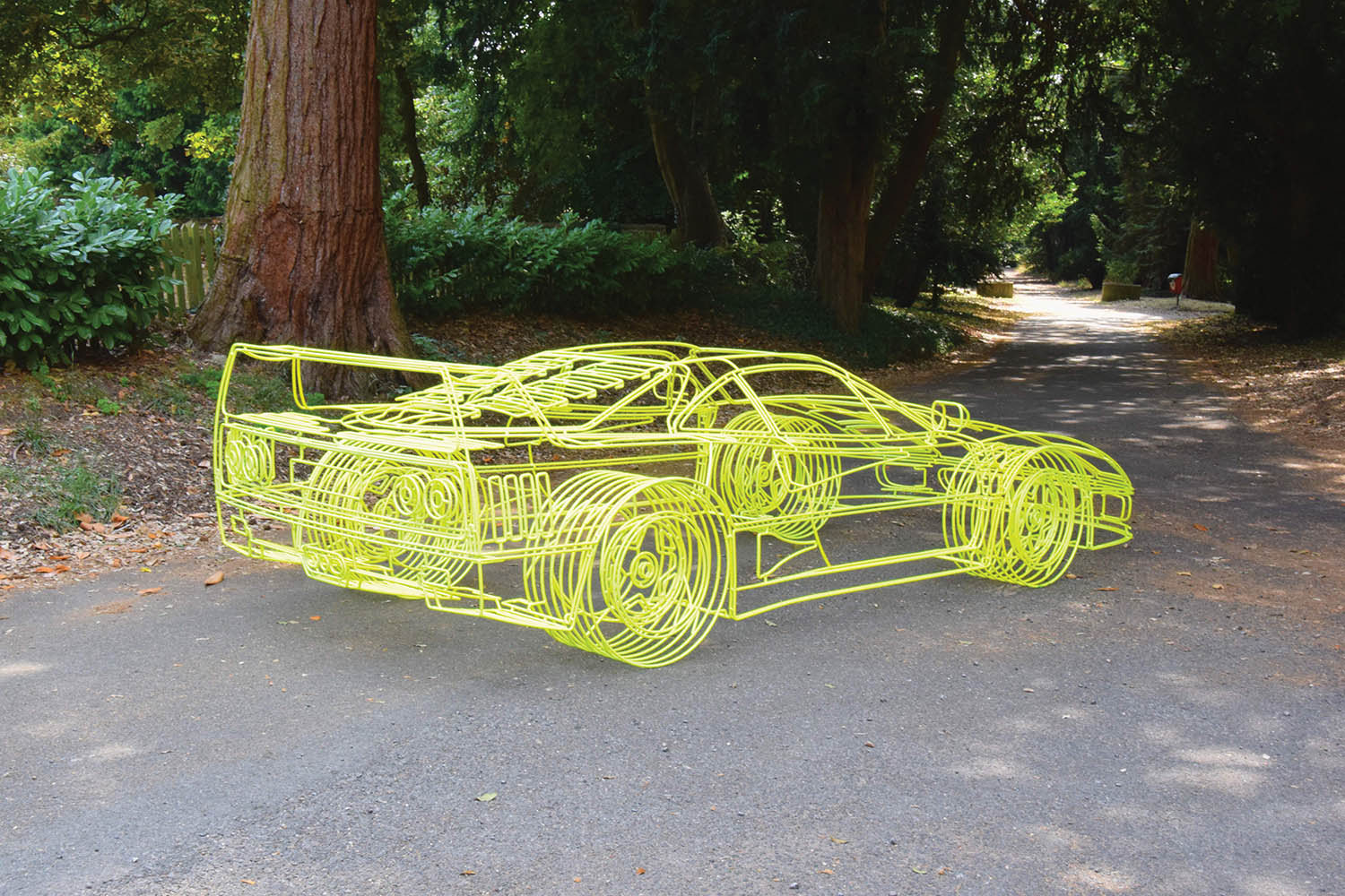 Ferrari-F40-Wireframe-Sculpture-by-Benedict-Radcliffe--2018_2.jpg