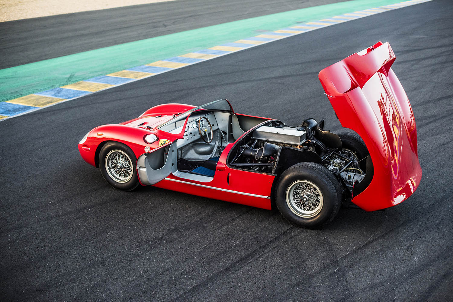 1963-Ferrari-275-P_8.jpg