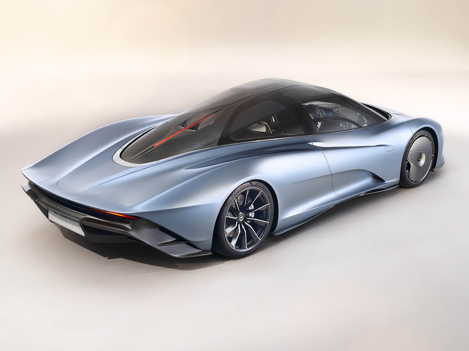 McLaren Speedtail-01 P.jpg