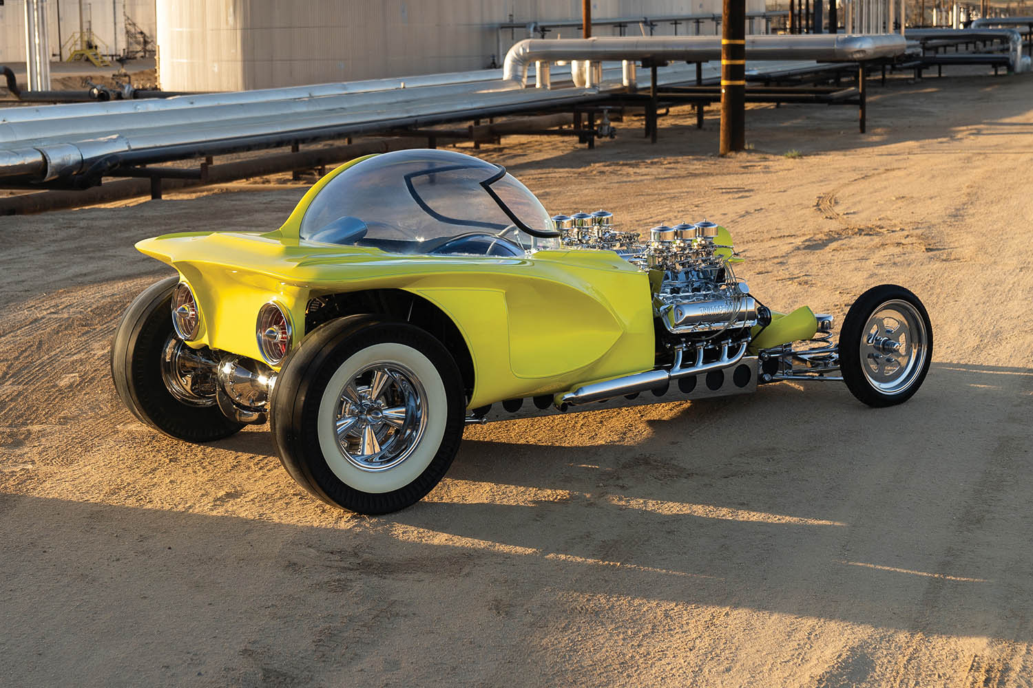 1962-Ed-Roth--Mysterion--Recreation-with-Custom-Trailer_1.jpg