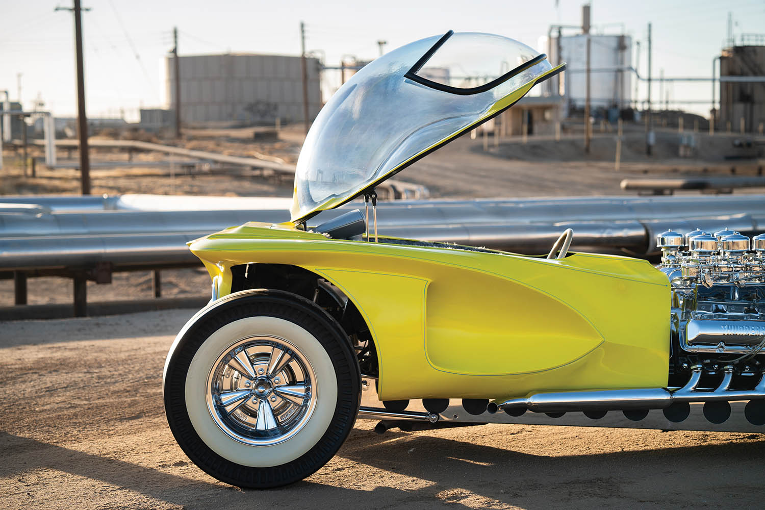 1962-Ed-Roth--Mysterion--Recreation-with-Custom-Trailer_18.jpg