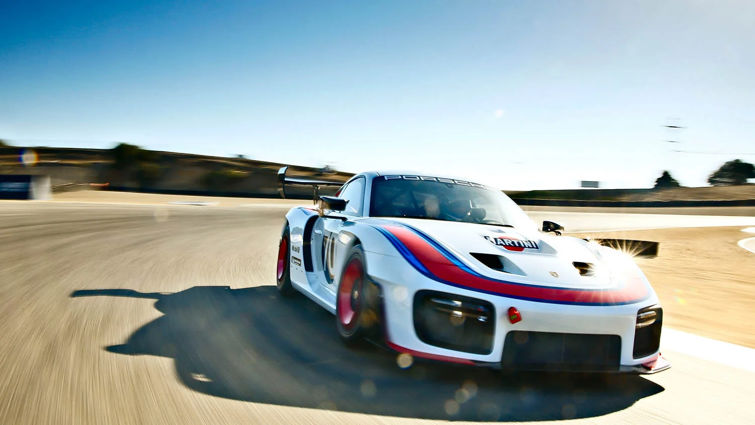 1041233_porsche_935_rennsport_reunion_vi_weathertech_raceway_laguna_seca_california_2018_porsche_ag.jpg