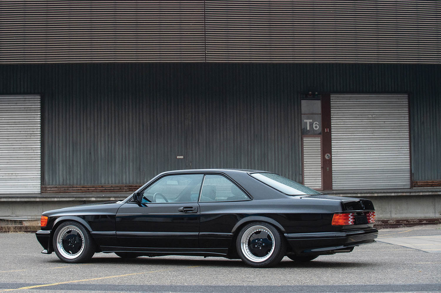 1984-Mercedes-Benz-500-SEC-AMG-5-4--Wide-Body-_1.jpg