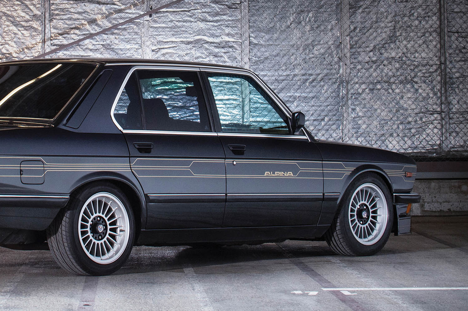 1986-BMW-Alpina-B7-Turbo_1.jpg