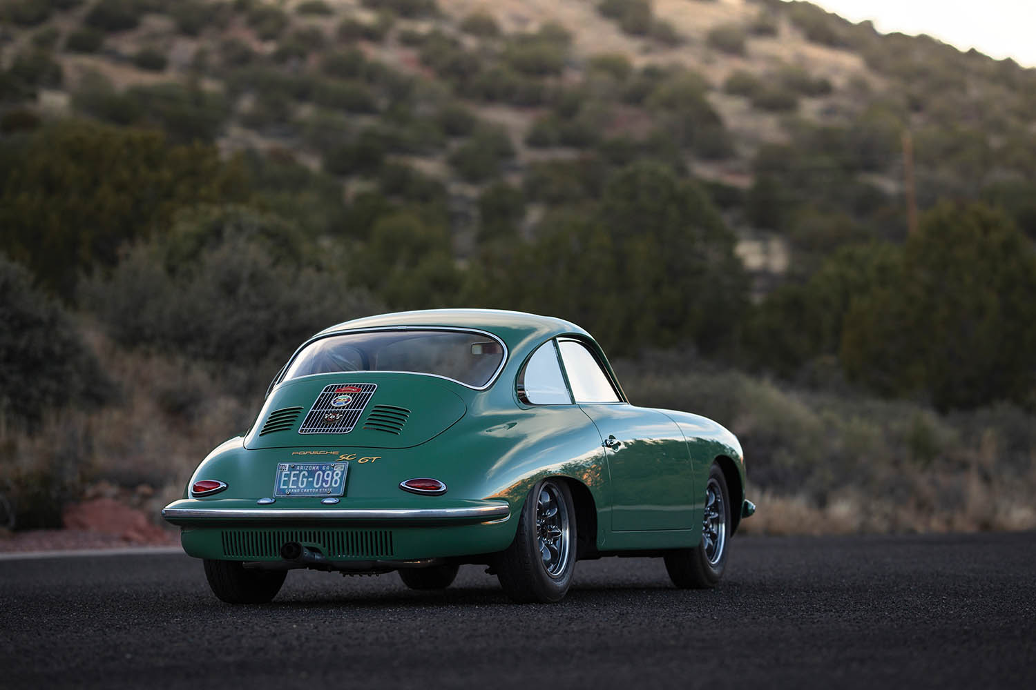 1964-Porsche-356-SC-GT--Outlaw-_1.jpg