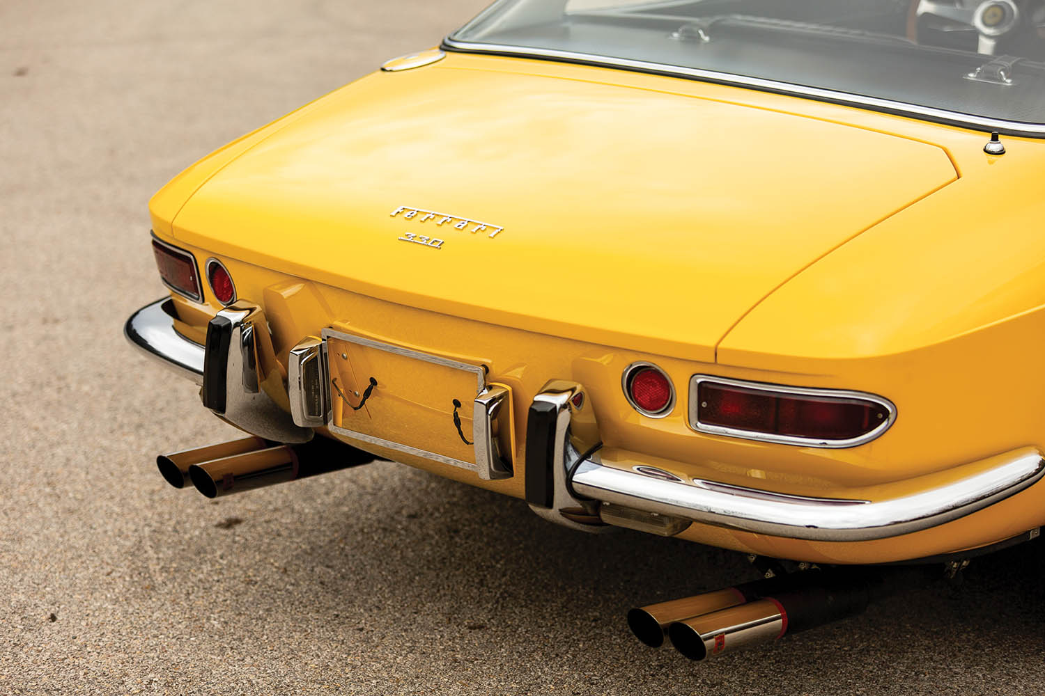1968-Ferrari-330-GTC-by-Pininfarina_17.jpg
