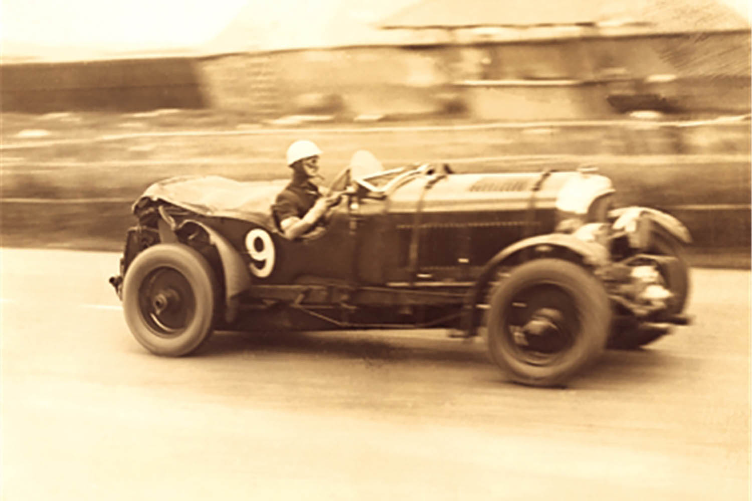 Tim Birkin drives 4.5 litre LeMans 1930  .jpg