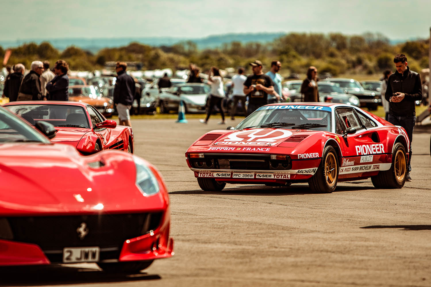 Bicester Heritage Petrolicious Drivers Meeting 21.jpg