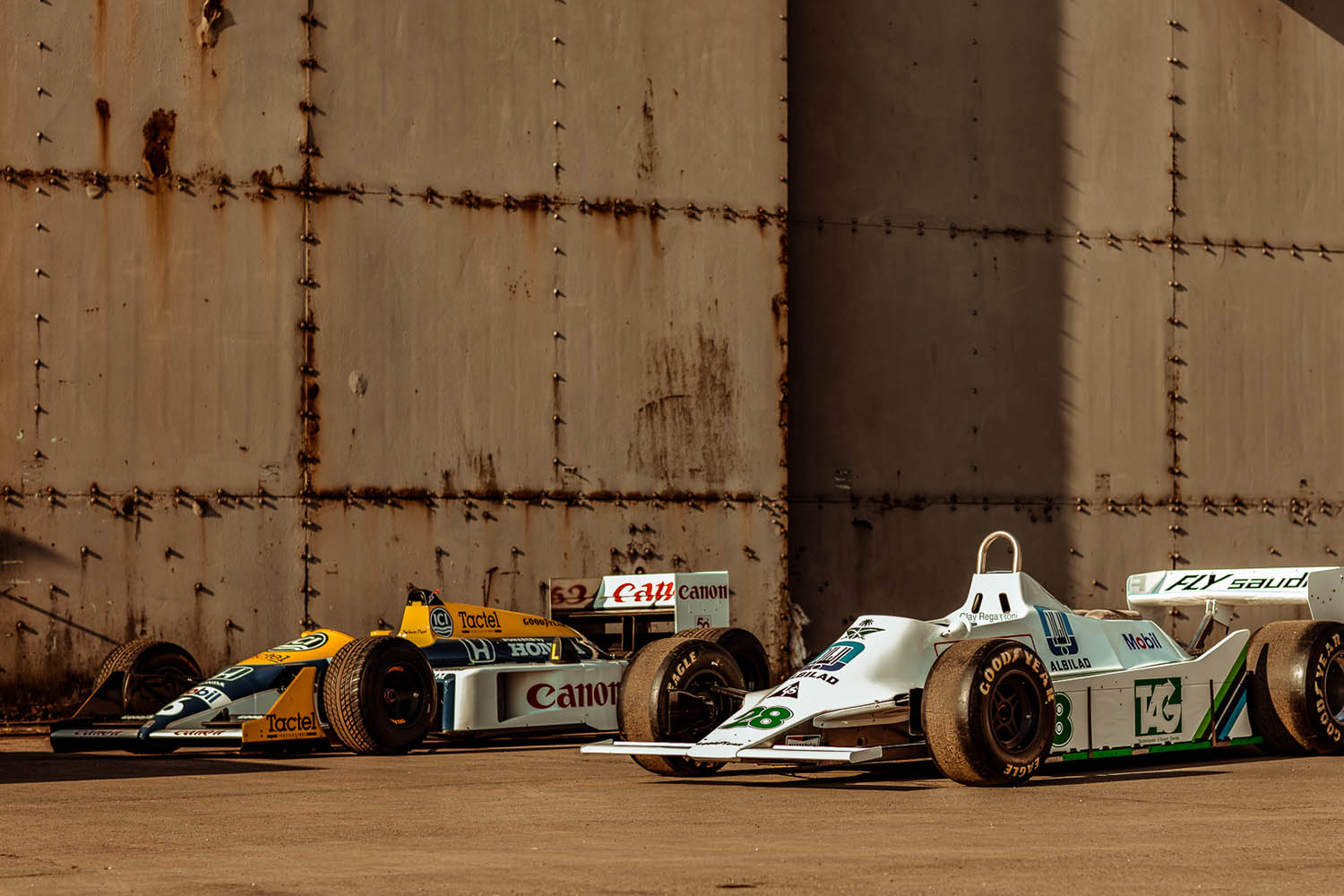 Bicester Heritage Petrolicious Drivers Meeting 06.jpg