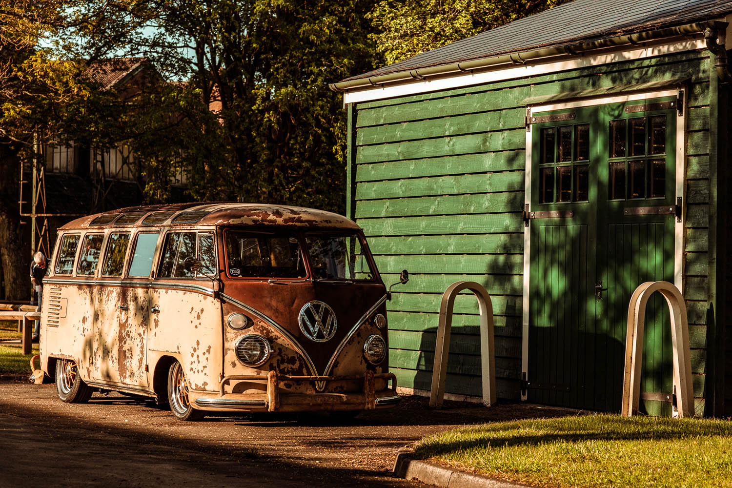 Bicester Heritage Petrolicious Drivers Meeting 03.jpg