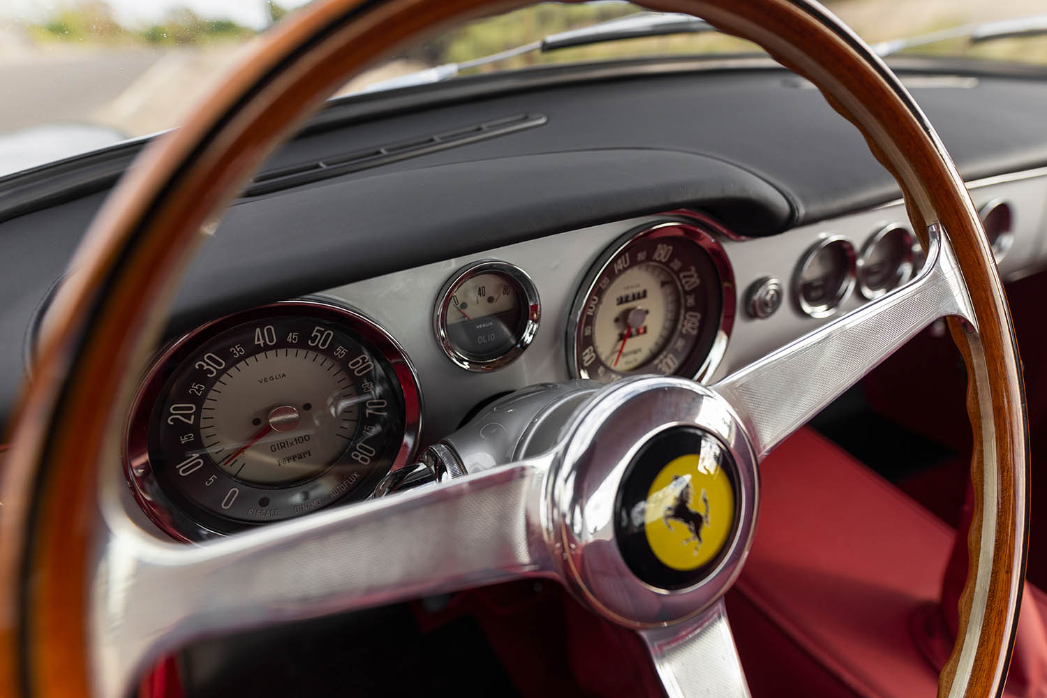 1962-Ferrari-250-GT-SWB-Berlinetta-by-Scaglietti_24.jpg