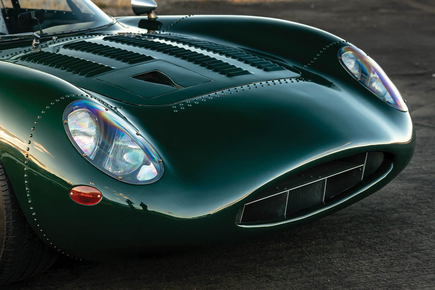 1966-Jaguar-XJ13-Recreation-by-Tempero_11.jpg