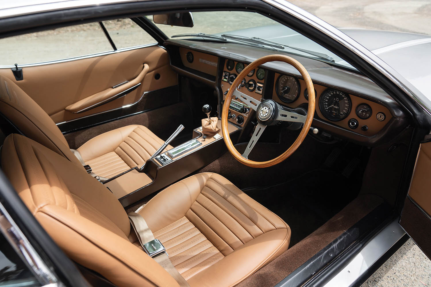 1967-Jaguar-Pirana-by-Bertone_3.jpg