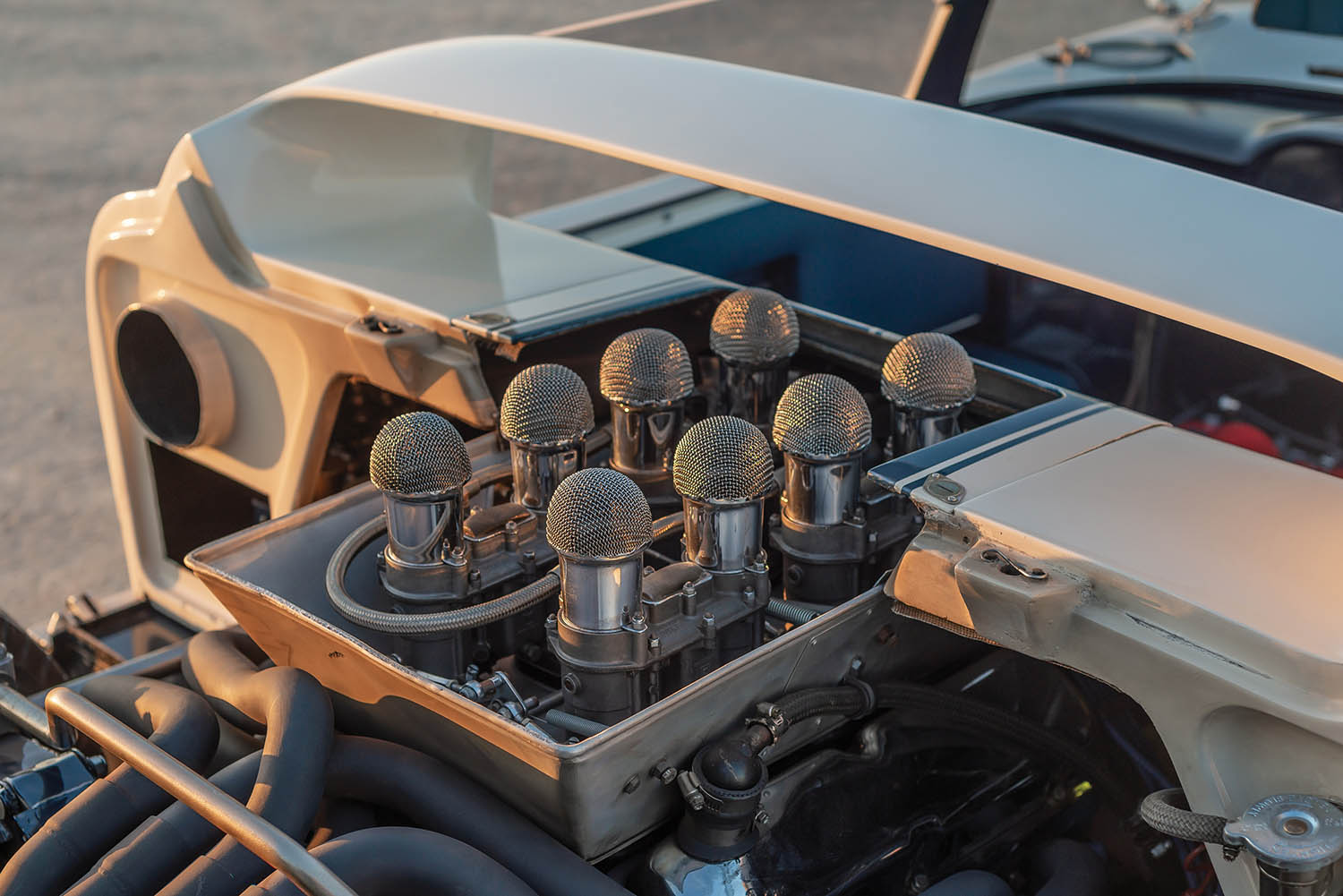 1965-Ford-GT40-Roadster-Prototype-_26.jpg