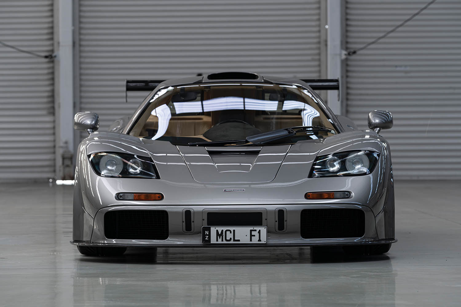 1994-McLaren-F1--LM-Specification--_6.jpg