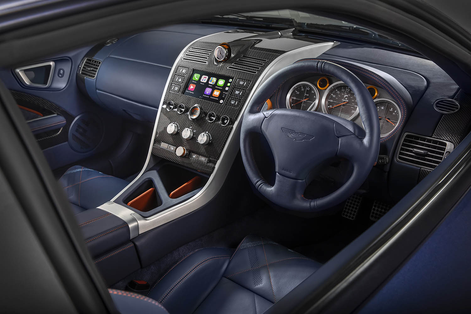 Aston Martin Vanquish 25 by CALLUM interior.jpg