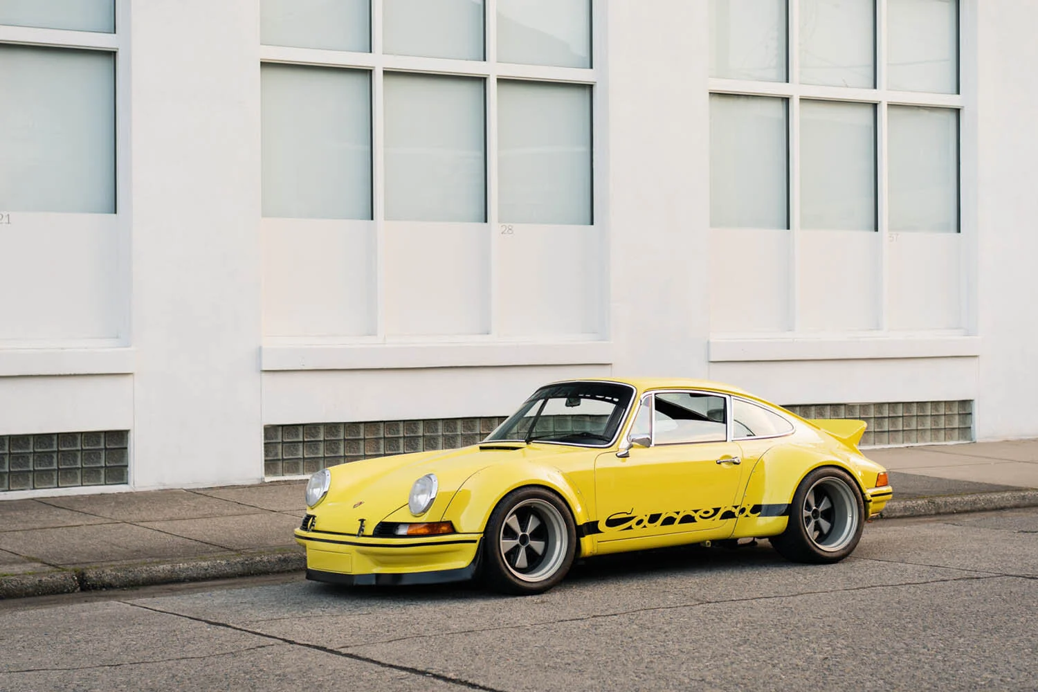 1987_porsche_911_158239243248b21aQuinton-Yellow-RWB-1.jpg