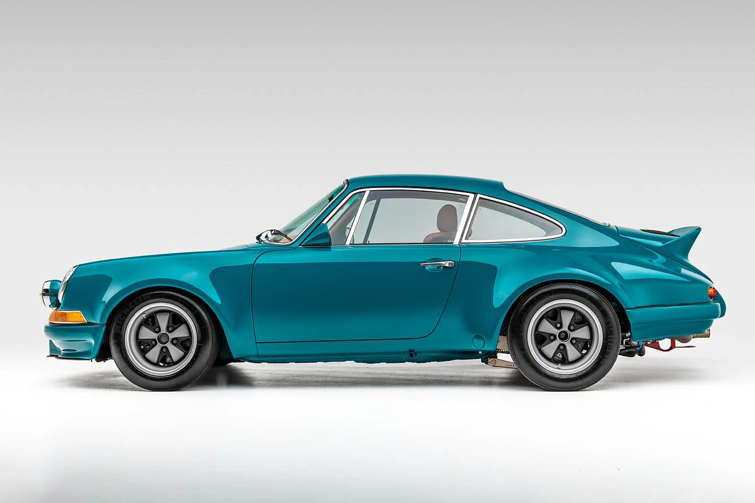 1975-porsche-911-twin-turbo-rsr-47.jpg