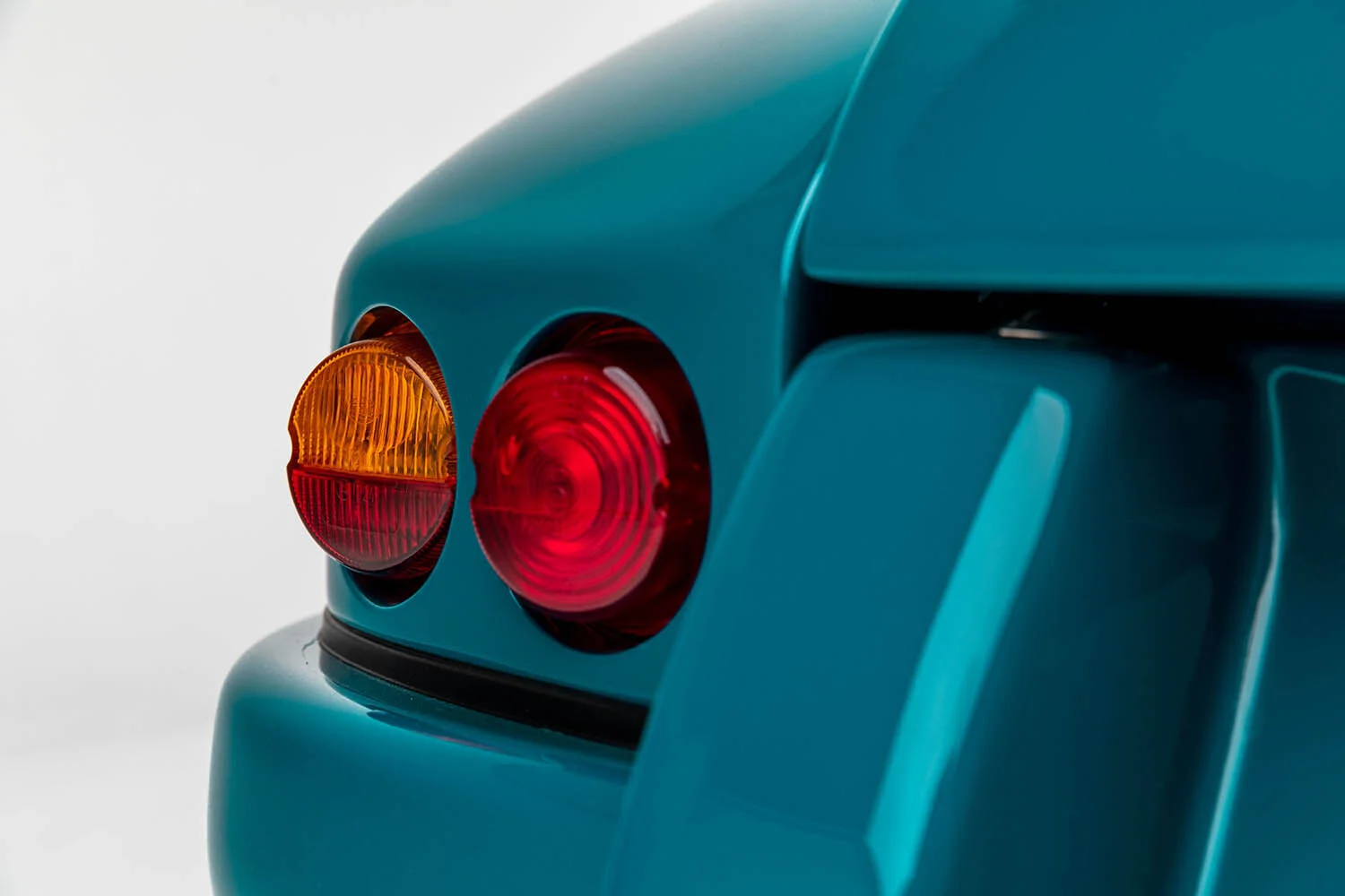 1975-porsche-911-twin-turbo-rsr-26.jpg