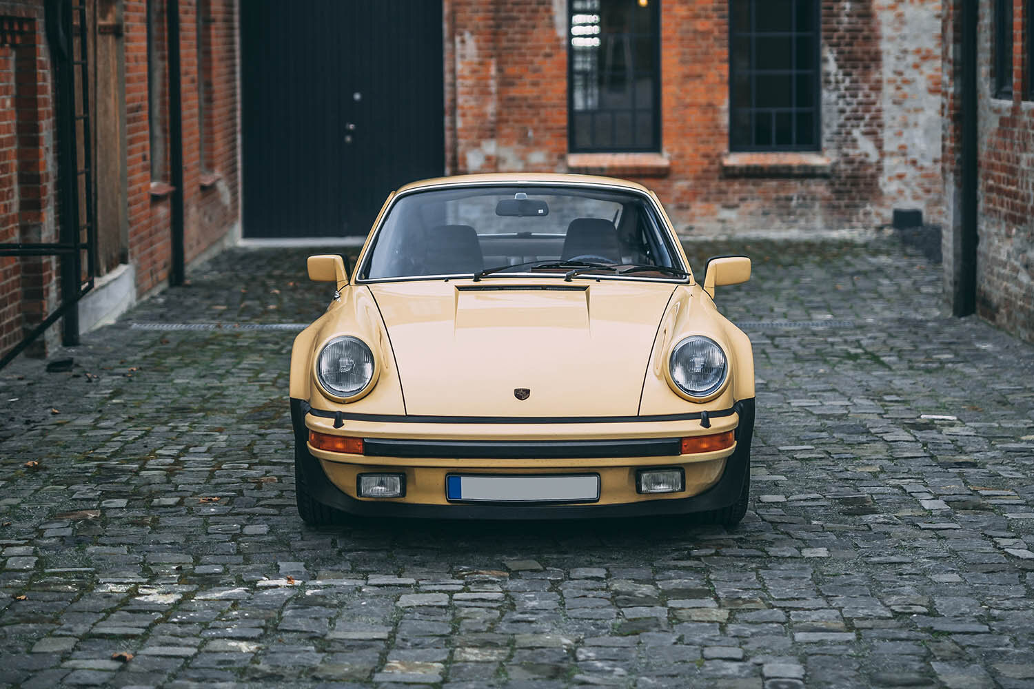 1977-Porsche-911-Turbo-Carrera-_4.jpg