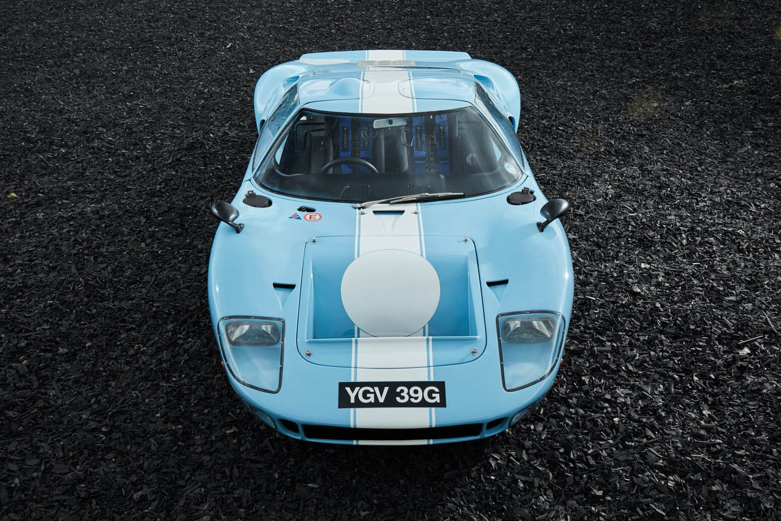 1-1969_ford_gt40_55_mh.jpg