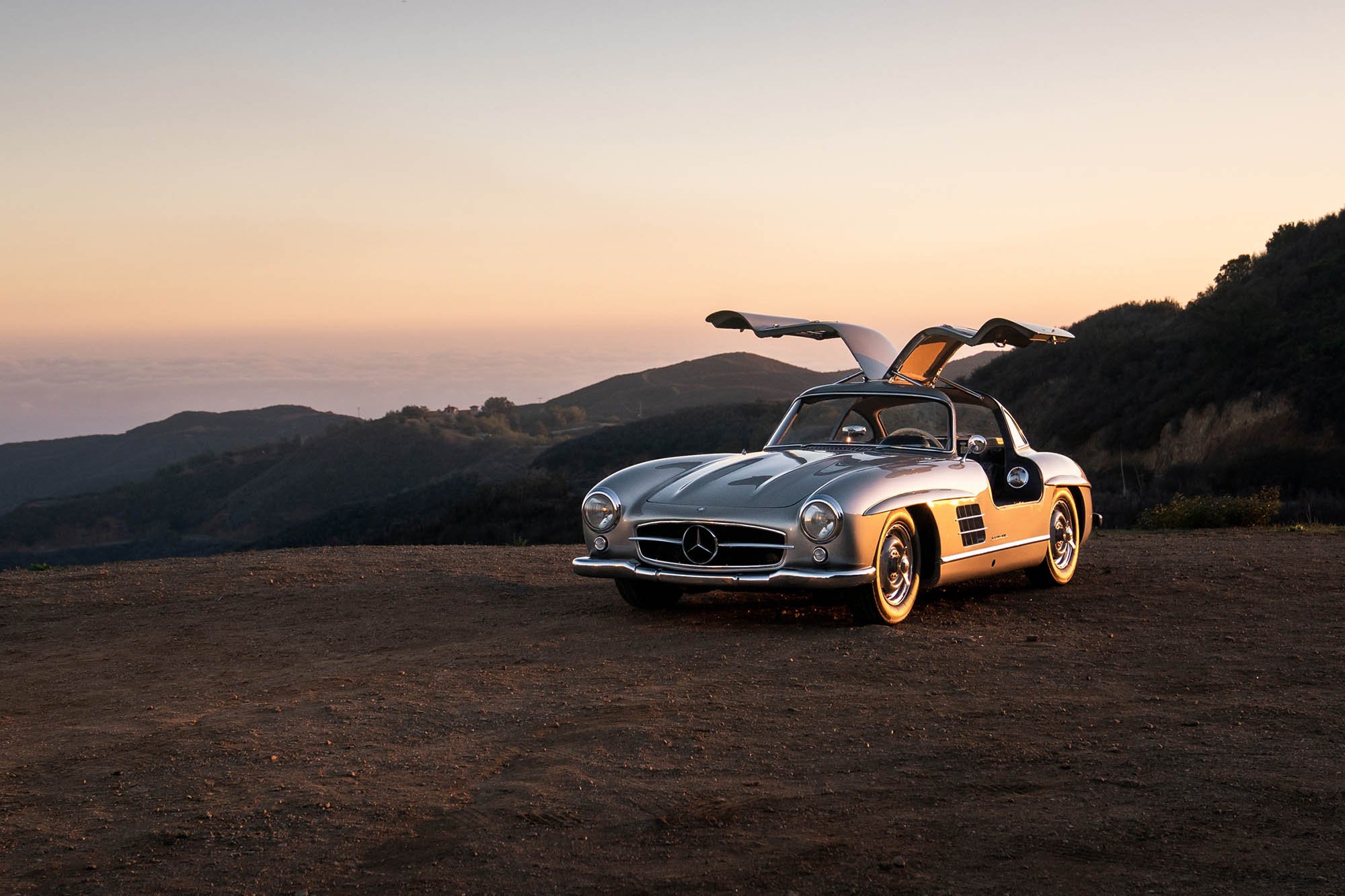 1955-Mercedes-Benz-300-SL-Alloy-Gullwing-_16.jpg