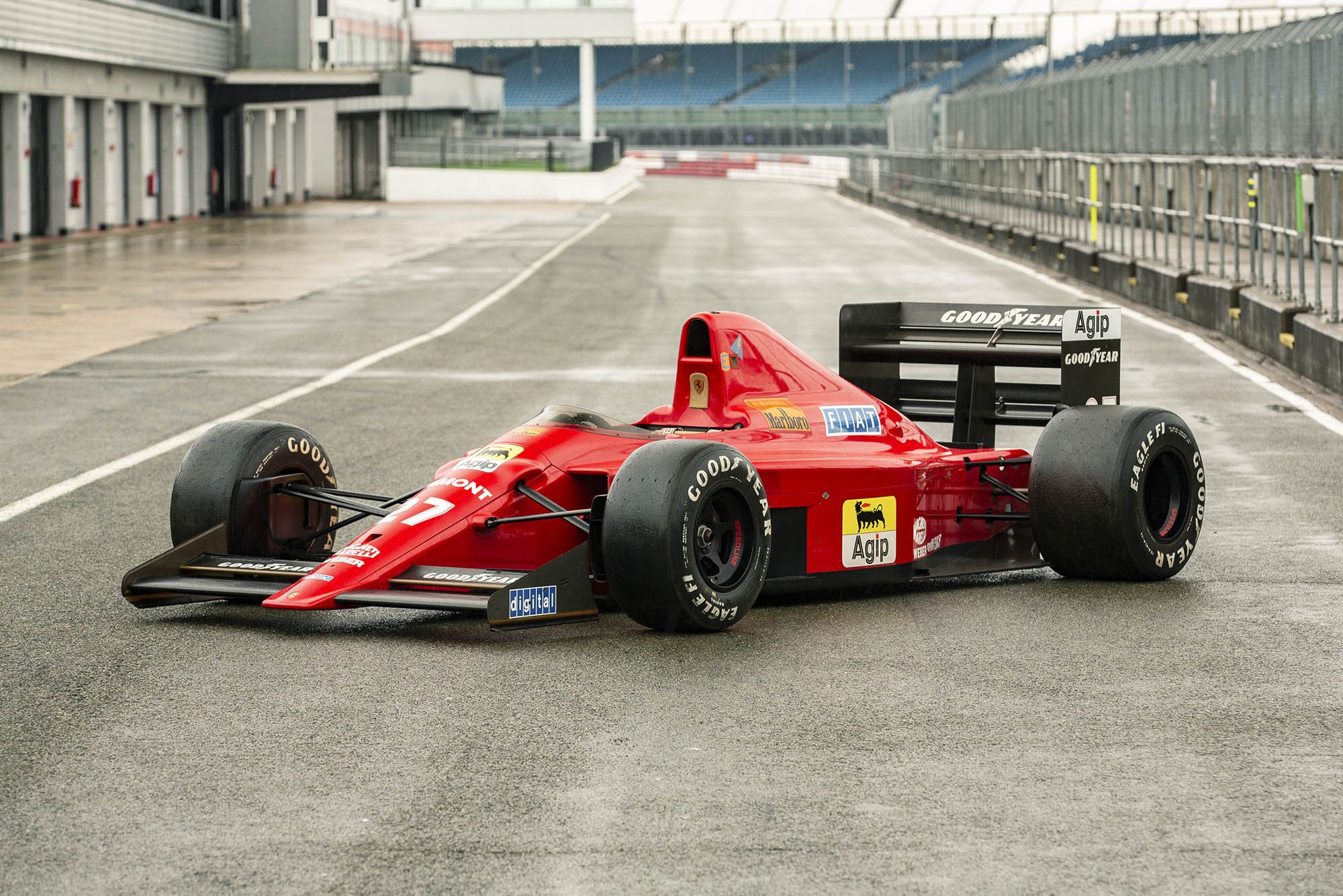 1989-Ferrari-640-_0.jpg