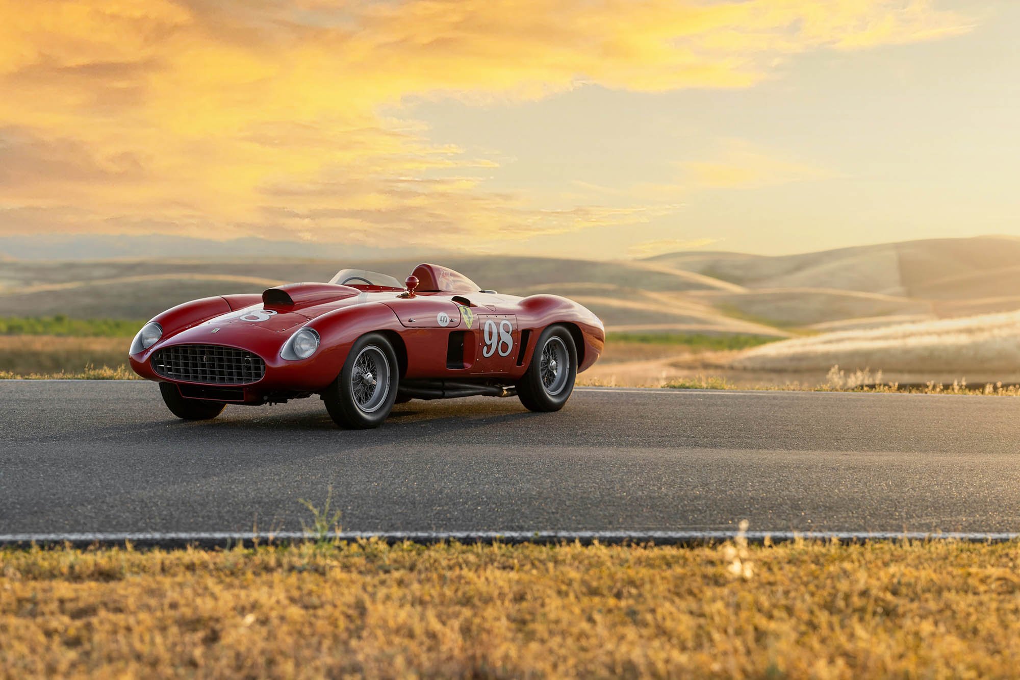 1955-Ferrari-410-Sport-Spider-by-Scaglietti1258230_.jpg