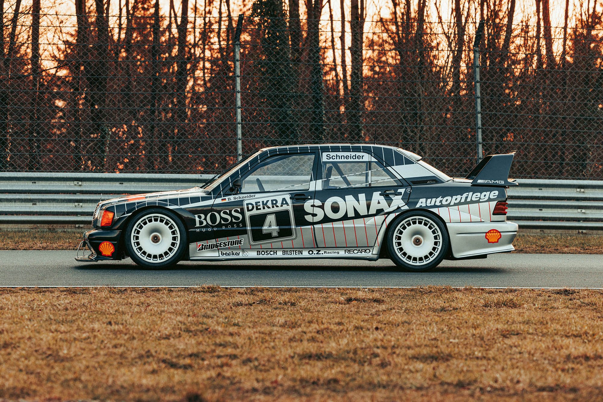 1992-AMG-Mercedes-190-E-2-5-16-Evolution-II-DTM--Gruppe-A-1337528_.jpg