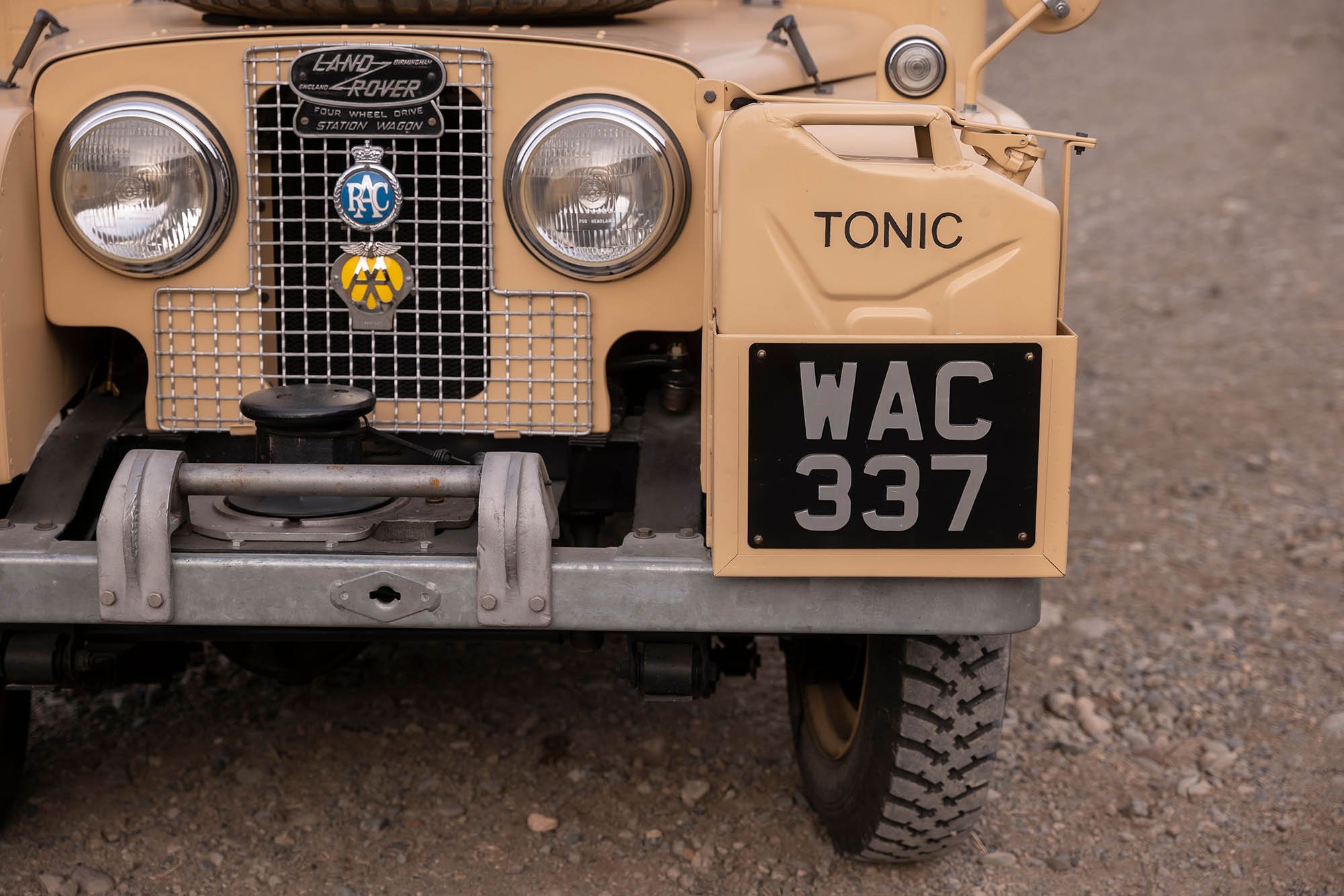 1957-Land-Rover-Series-I-Custom--The-Grizzly-Torque--by-Pilchers1352323_.jpg