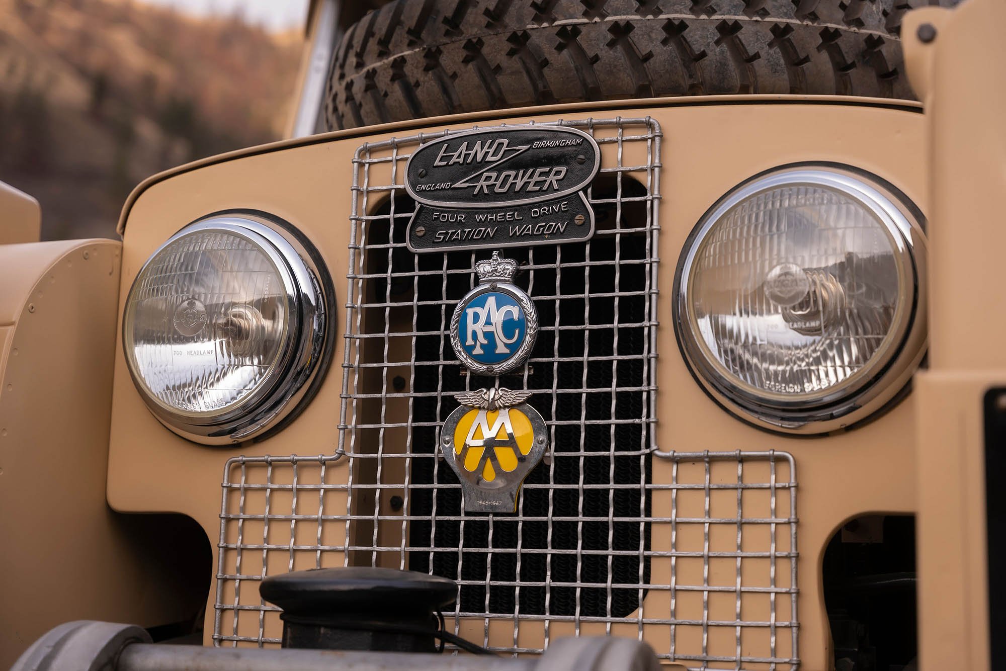 1957-Land-Rover-Series-I-Custom--The-Grizzly-Torque--by-Pilchers1352324_.jpg