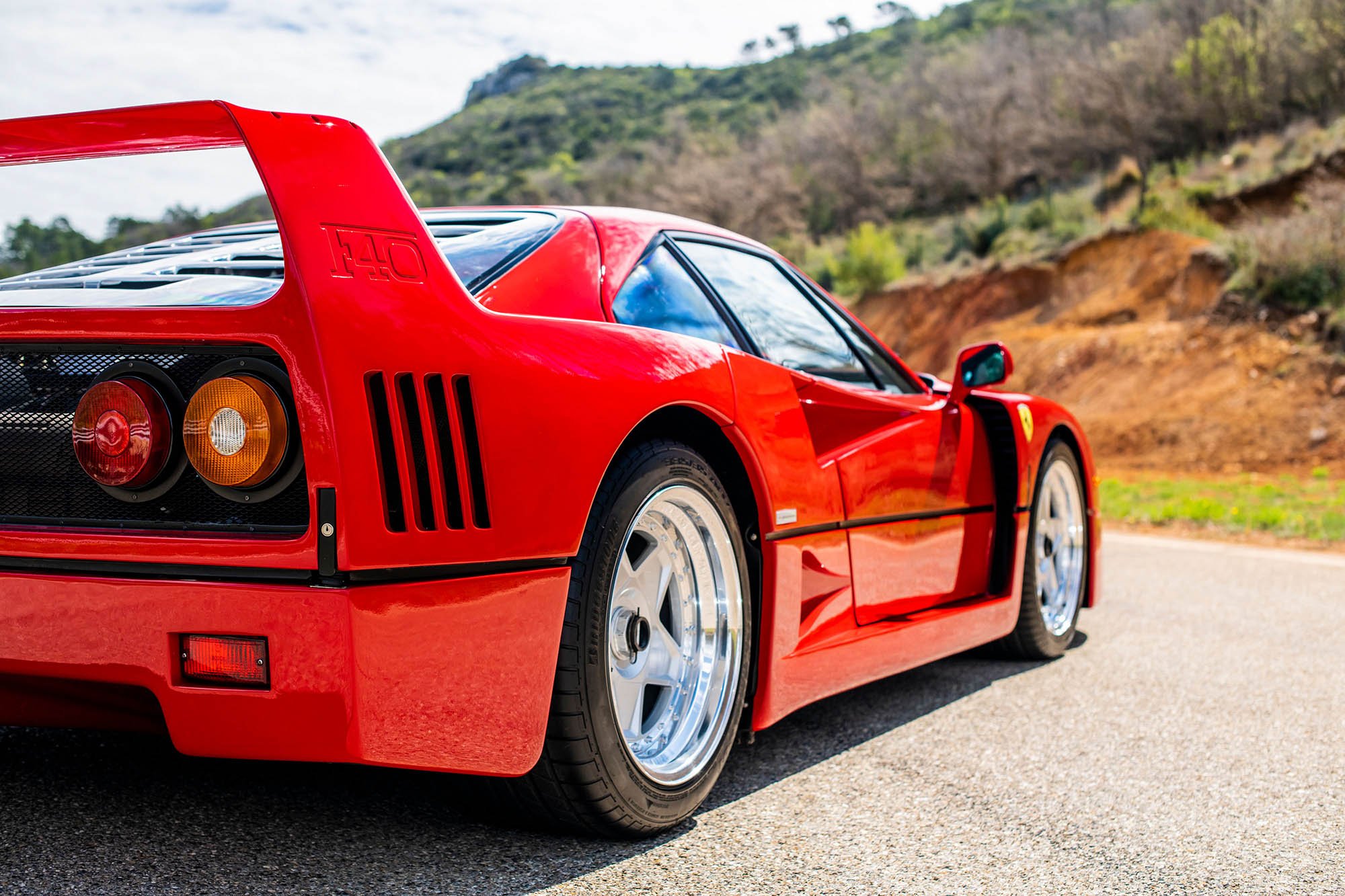 1990-Ferrari-F401358152_.jpg