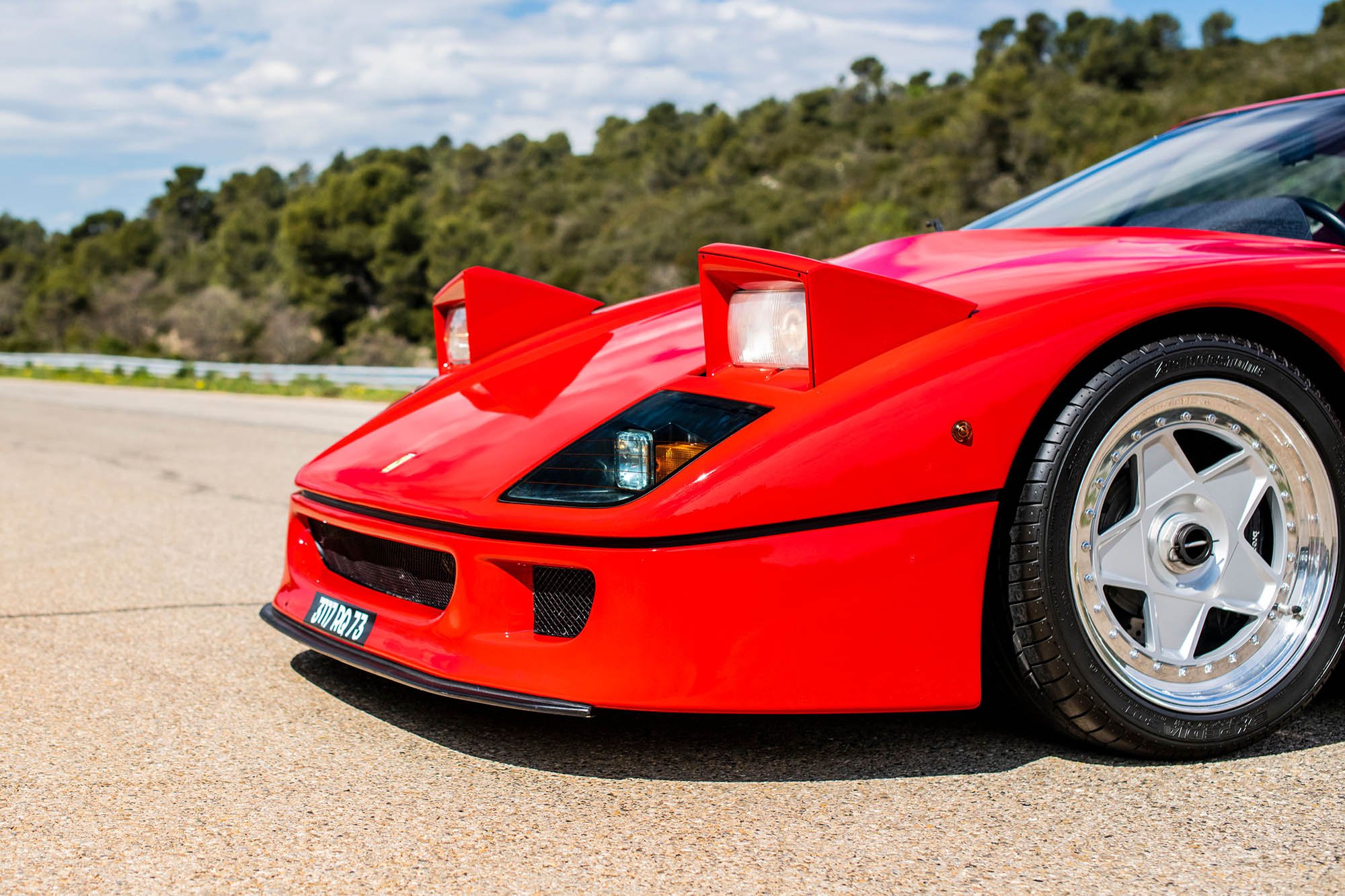 1990-Ferrari-F401358153_.jpg