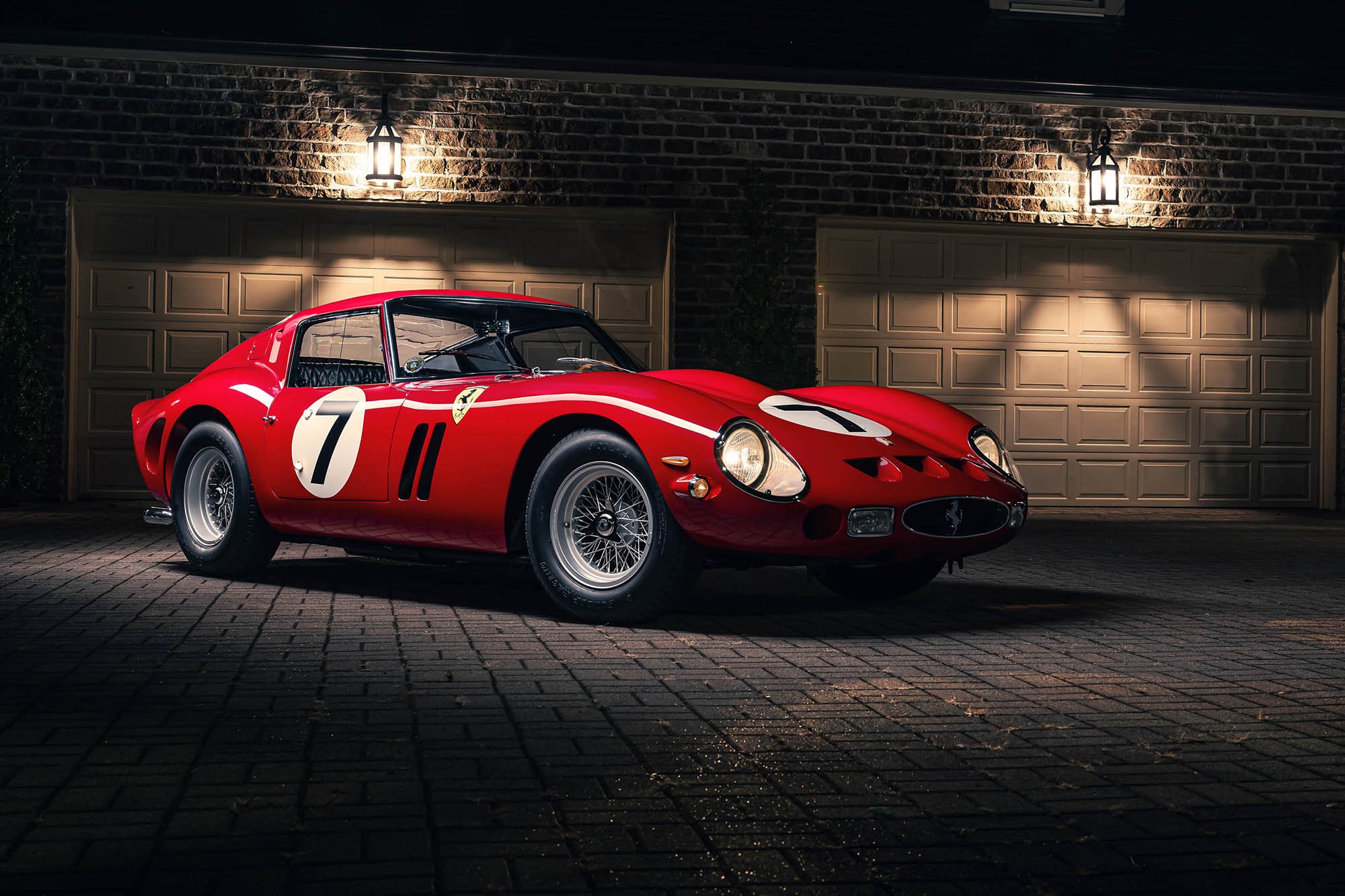 1962-Ferrari-330-LM-_-250-GTO-by-Scaglietti1427190_.jpg