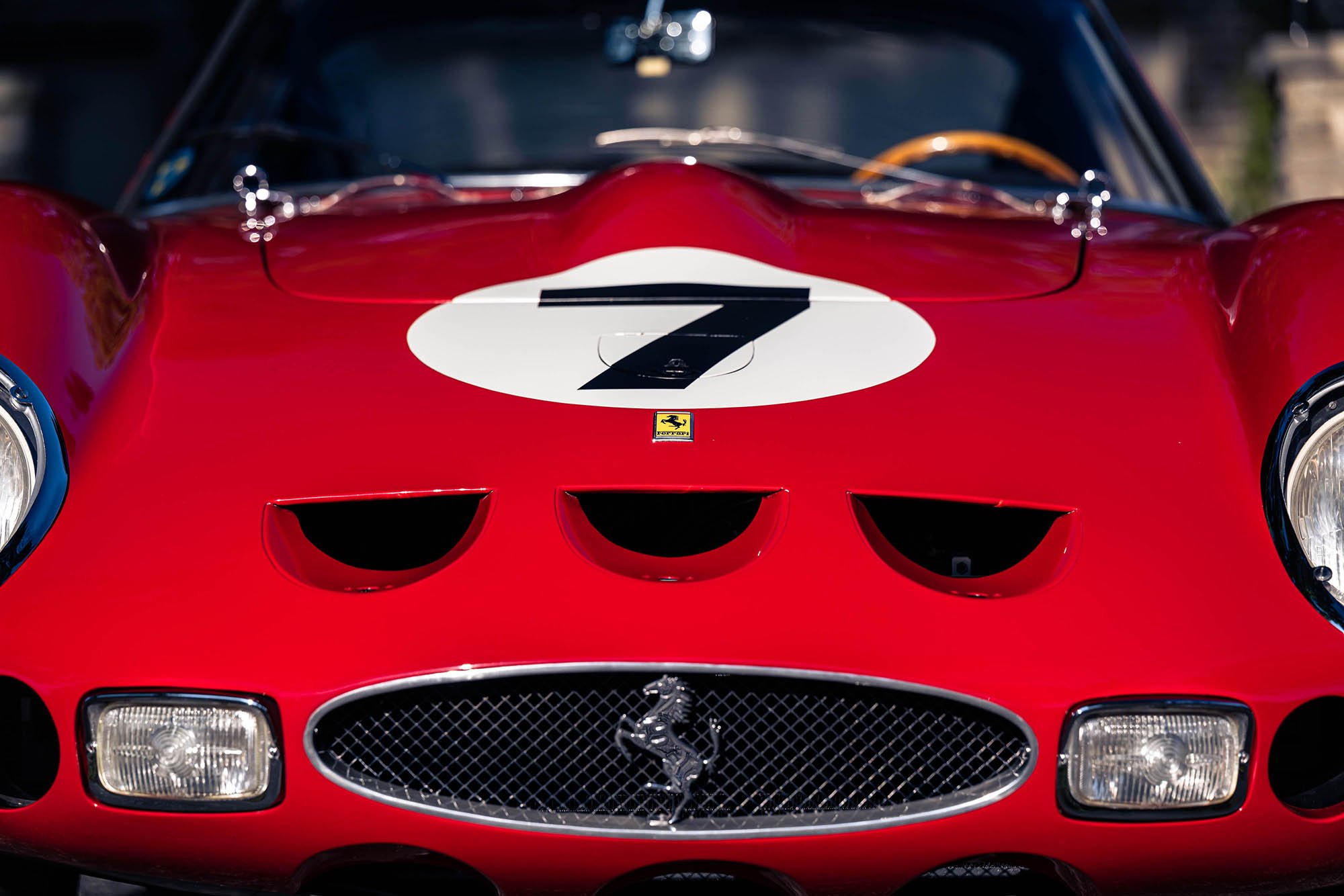 1962-Ferrari-330-LM-_-250-GTO-by-Scaglietti1427213_.jpg