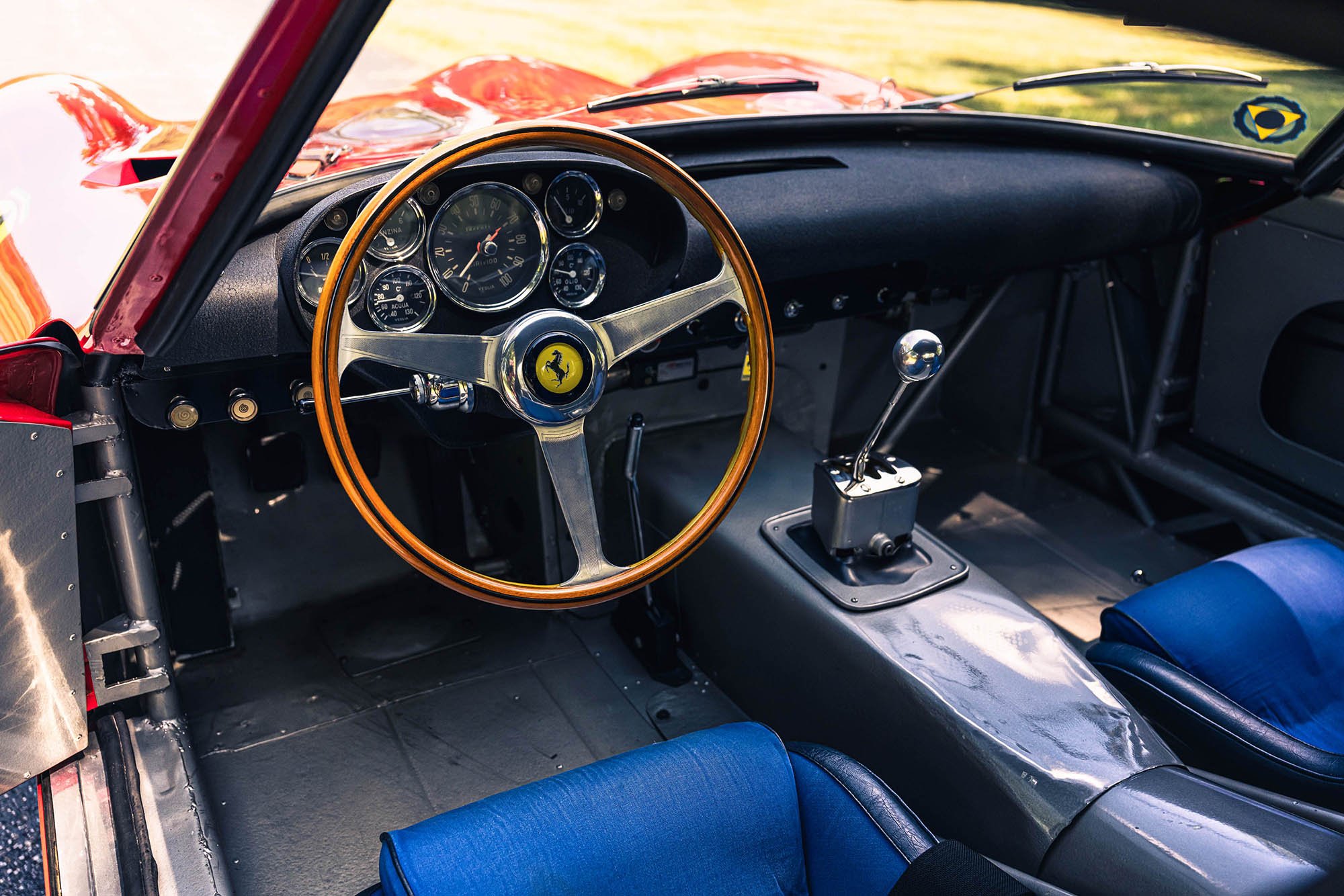 1962-Ferrari-330-LM-_-250-GTO-by-Scaglietti1427193_.jpg
